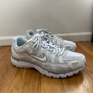 WOMEN’S NIKE P-6000 CASUAL SHOE